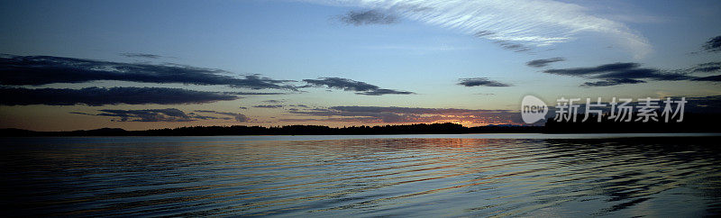 夏季日落，Dana Passage，华盛顿，美国